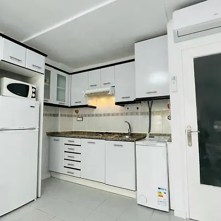 Apartamento Maritza A Minutos Del Mar